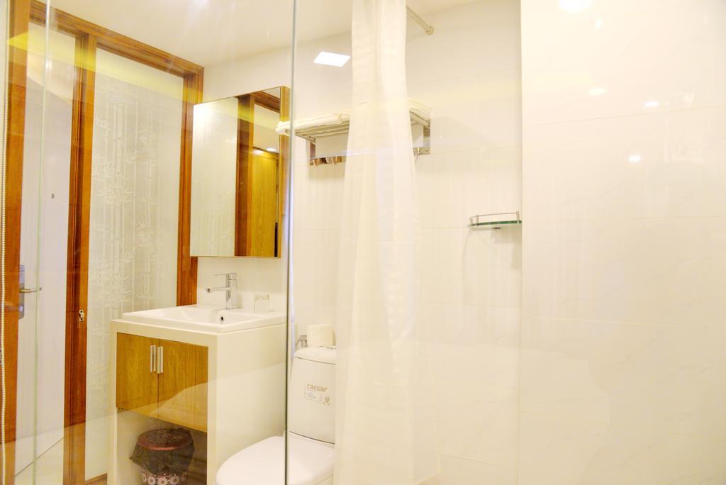 New Century Hotel Nha Trang Buitenkant foto
